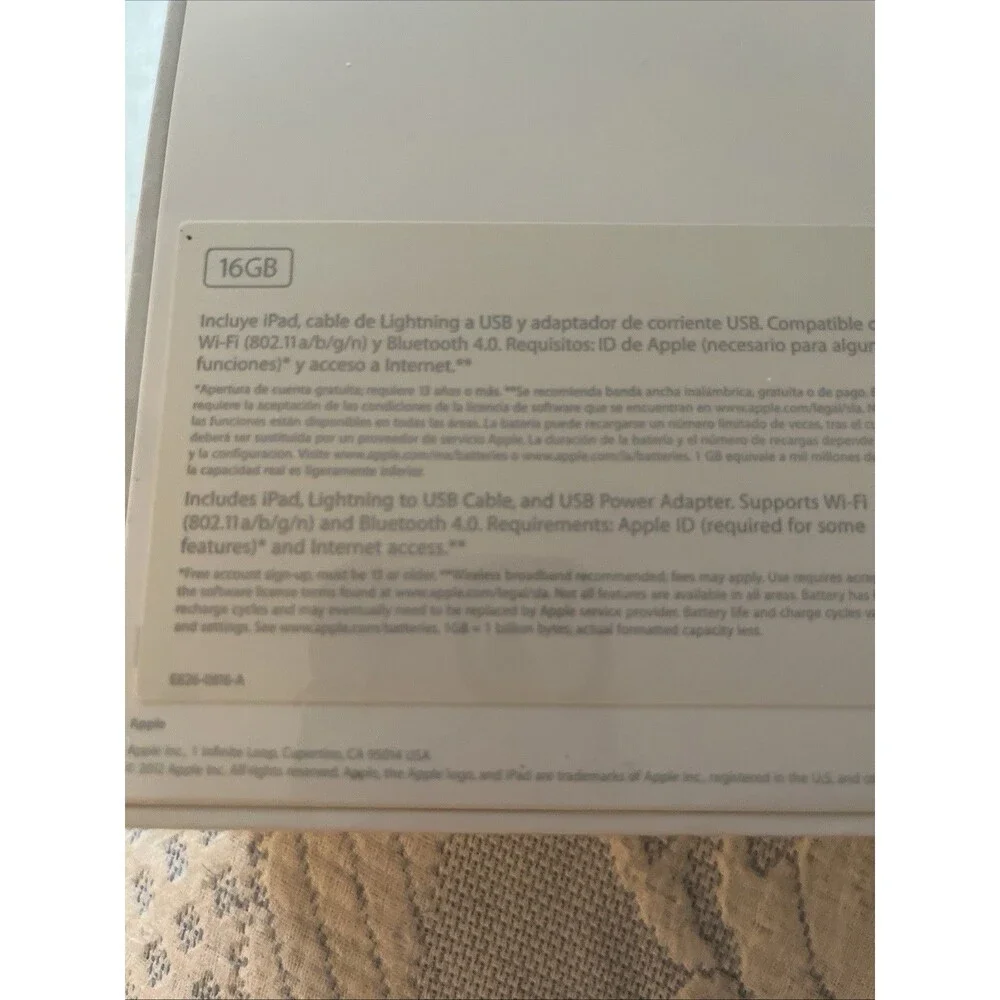 Factory Sealed Apple iPad 4th Gen A1458 16GB Wi-Fi White MD513LL/A NEW